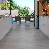Piso Pietra Di Savoia Gris Oscuro Satinado - 58X120 cm - 2.09 m2